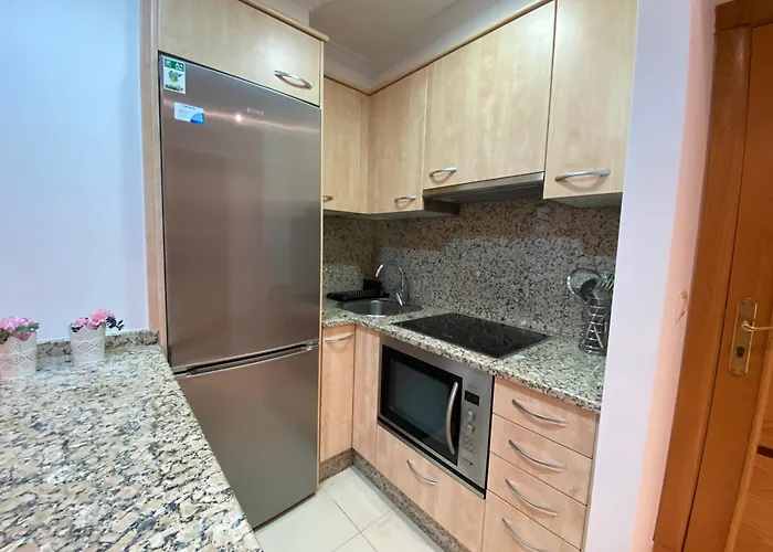 Sol Y Agua En Fuengirola, Boliches Apartamento *