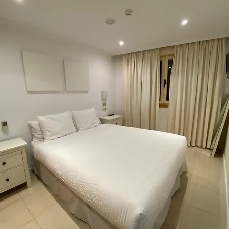 Sol Y Agua En Fuengirola, Boliches