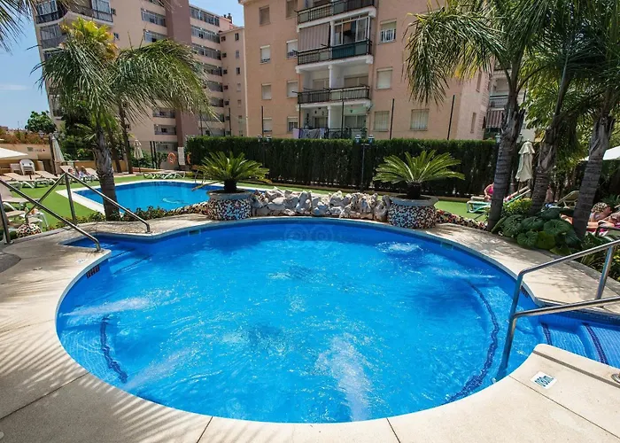 Sol Y Agua En Fuengirola, Boliches Appartamento *